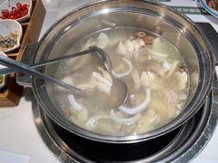-三个椰子·现砍椰子鸡(金源CBD店)