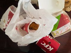 -肯德基(岱宗店)