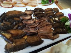 -阿鹏故事野生菌火锅(双廊古镇店)