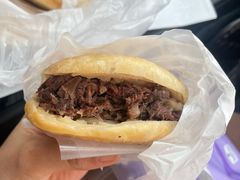 精品驴肉火烧-闫家驴肉老店(华电一校店)