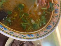 -金杨拉面王小吃面馆·牛三宝面·红烧牛肉粉
