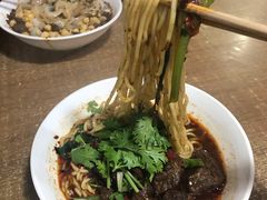 红烧牛肉面-花市豌杂面(民生路店)