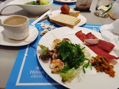 -海口绿发希尔顿酒店-田园汇自助餐·三文鱼·海鲜