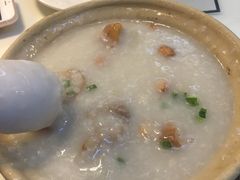 -新大咀港式茶餐厅(宝山万达店)