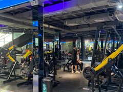 -派立斯游泳健身(狂野店)