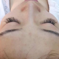 点击看大图 米卡美甲沙龙-EMILY艾枚莉美甲美睫·美颜·现磨咖啡