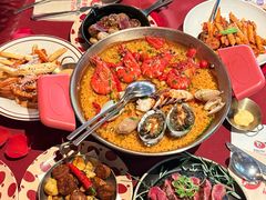 -BROWNSTONE布朗石西班牙餐厅(富城店)