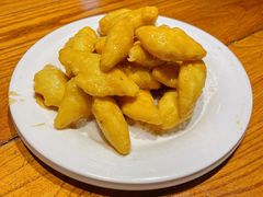 拔丝奶皮子-蒙艾里民族传统菜蒙餐