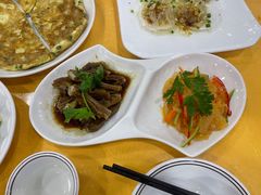 -鹏城人家海鲜酒家·23年老字号(较场尾店)
