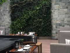 露天位-食间牛排(湖西路店)