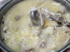 -侠成水上农庄(工业大道店)