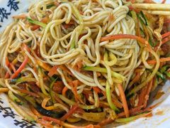 -牛一嘴·兰州牛肉面·大盘鸡(财富中心店)