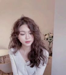 -卡尔诗·科技美肤连锁