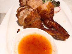 -港丽餐厅(高德置地店)