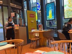 -菲滋BOX(定海凯虹店)