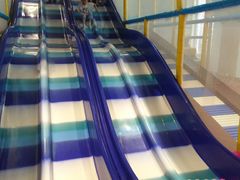 -蒙特利亲子乐园