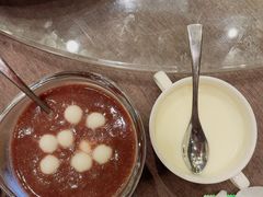红豆沙小圆子-熠盛粤味·顺德桑拿鸡(永康路店)