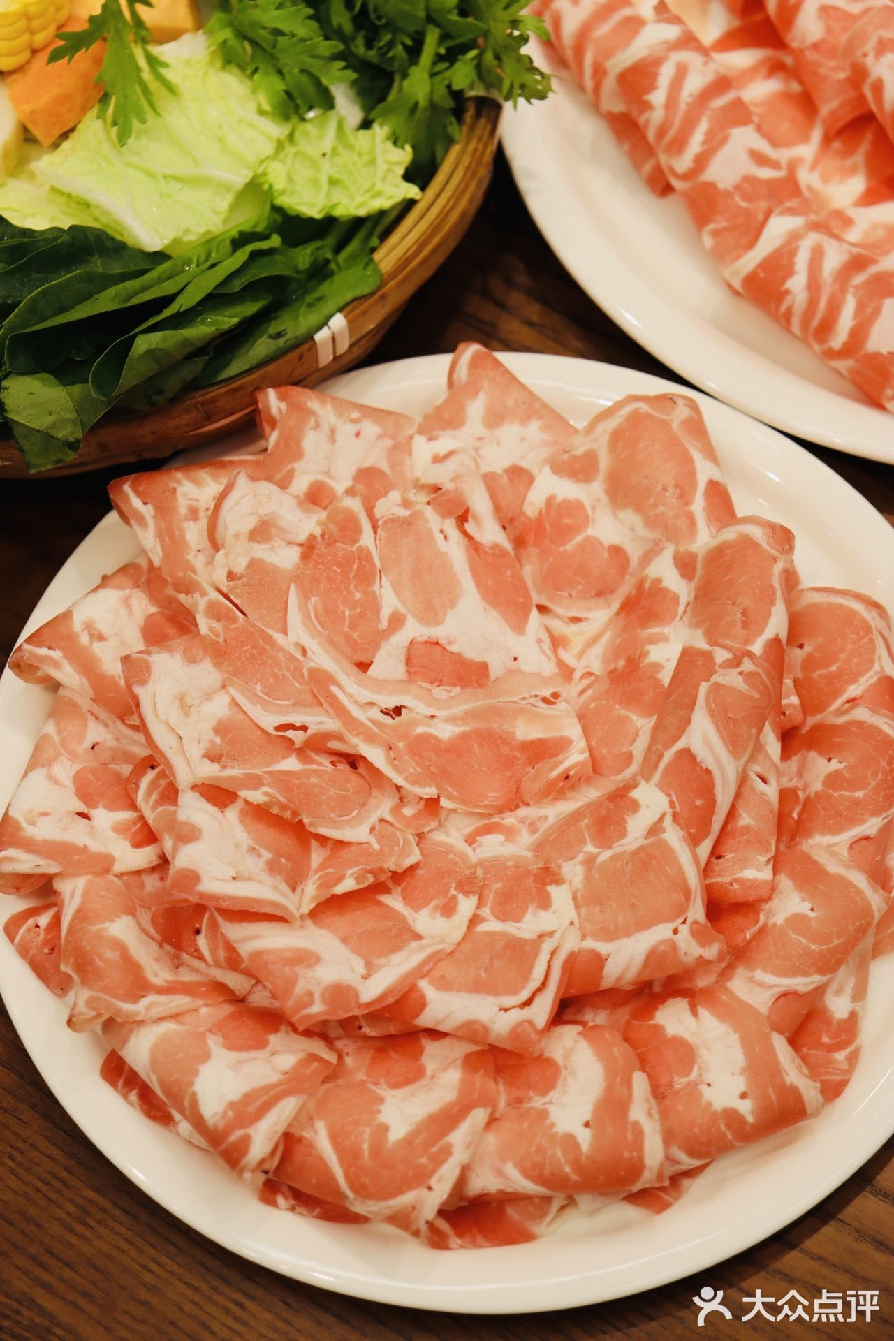 吃老北京铜锅涮肉就来天鸿涮肉！