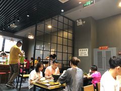 大堂-范贤光鸡公煲(平乐园总店)
