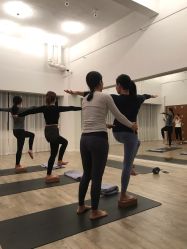 -无界瑜伽普拉提