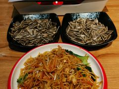 -华府九号海鲜烧烤大排档(龙域店)