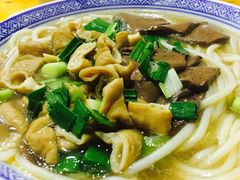 -锦泓老字号猪脏粉(东联大厦店)