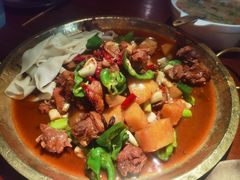 新疆大盘鸡-楼兰新疆主题餐厅(悠方店)