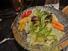 -山川小町·极番烧肉(新地假日广场店)