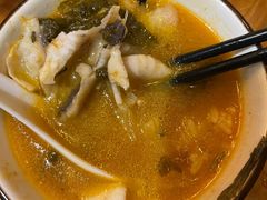 -黑鱼郭我家酸菜鱼(摩尔广场店)