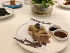 -沪华海鲜大酒楼(南汇店)