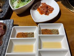 -万兴佳烤肉·长白山老味道(东岸里店)