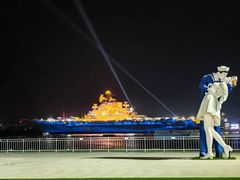 -泰达航母主题公园