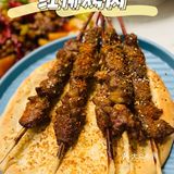 去不了新疆，那就来大巴扎的姑娘感受美食吧！