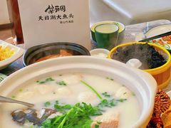 -紫藤园·天目湖大鱼头(南山竹海店)