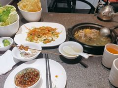 -野迹·石橄榄鸡·烧烤(新洲店)