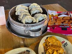 -梁憨包(南岸回龙湾店)