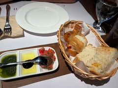 餐前烤面包-CAPARESH開府莱舍(望京金辉店)