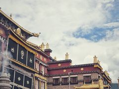 -噶丹松赞林寺