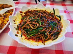 -洪霞餐馆·川菜·鲜货现炒(两江春城店)