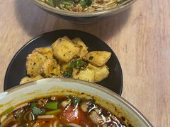 -叁窝雀·云南小锅米线(万象汇店)