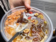 -八一路好吃街(雨田商务大厦店)