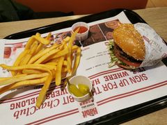 -The Habit Burger Grill 哈比特汉堡(复兴soho店)