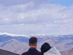 -贡嘎雪山