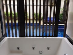 -三亚亚龙湾雅高铂尔曼别墅度假酒店