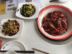 -张大师鸭爪爪特色干锅(南湖店)