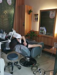 -丝客富脱发养发头皮馆