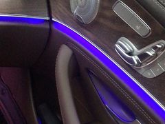 -上海星瀚奔驰4S店(红柳路店)