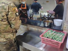 -铁朋小锅米线(玉川巷店)