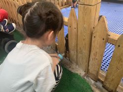 -萌宠亲子动物乐园(槐房万达店)