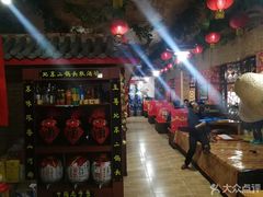 -人民公社铁锅炖·东北菜(卫国道店)